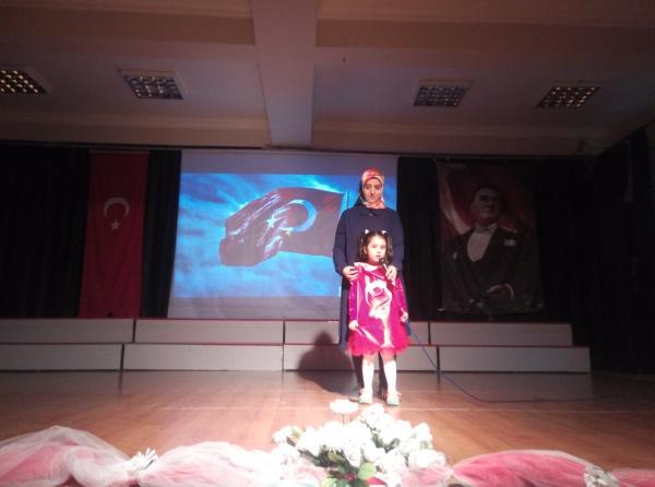 İSTİKLAL MARŞIMIZ´IN KABULÜ VE MEHMET AKİF ERSOY´U ANMA PROGRAMI DÜZENLEDİK